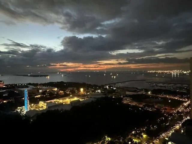 Breeze Residences With Ocean View By Bmars Manila